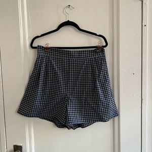 Frank and Oak-The Gingham Pull On Short in Navy-12